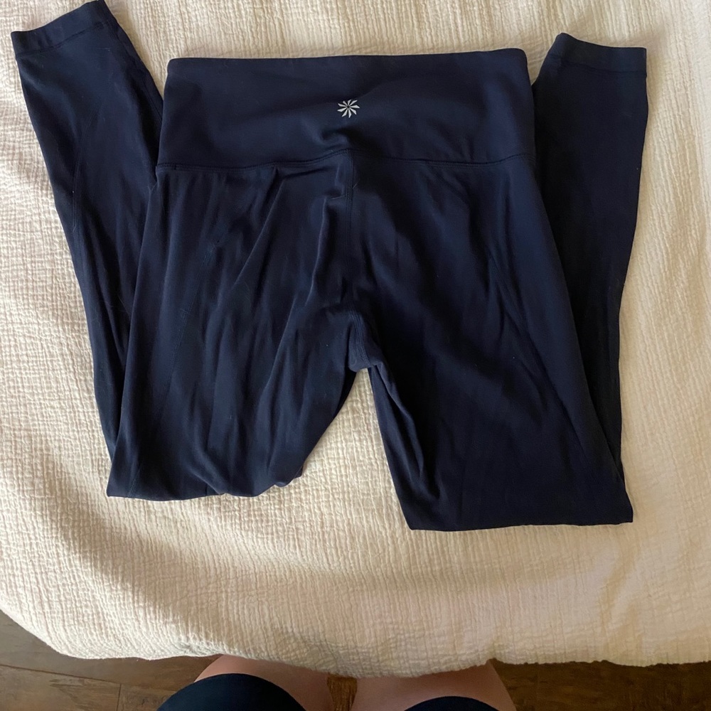 Athleta Salutation 7/8 leggings